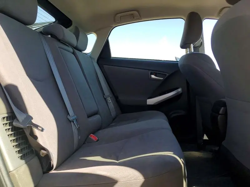 2015 TOYOTA PRIUS TWO  