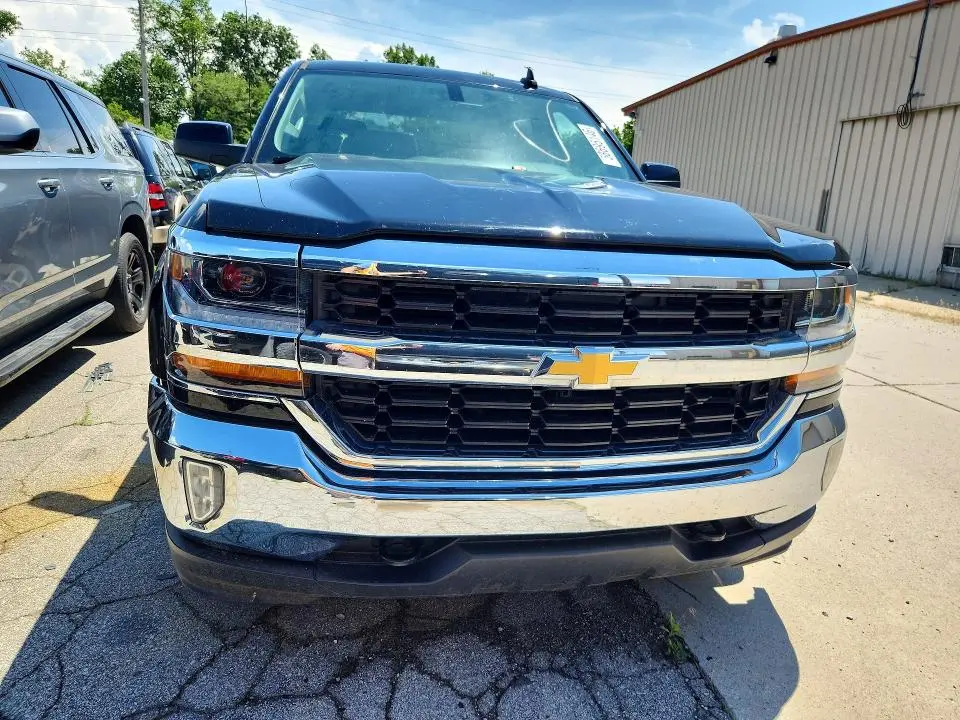 2017 CHEVROLET SILVERADO K1500 LT  