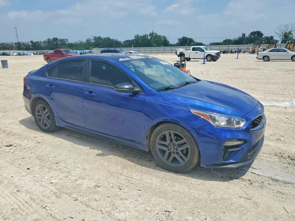 2021 KIA FORTE GT LINE  