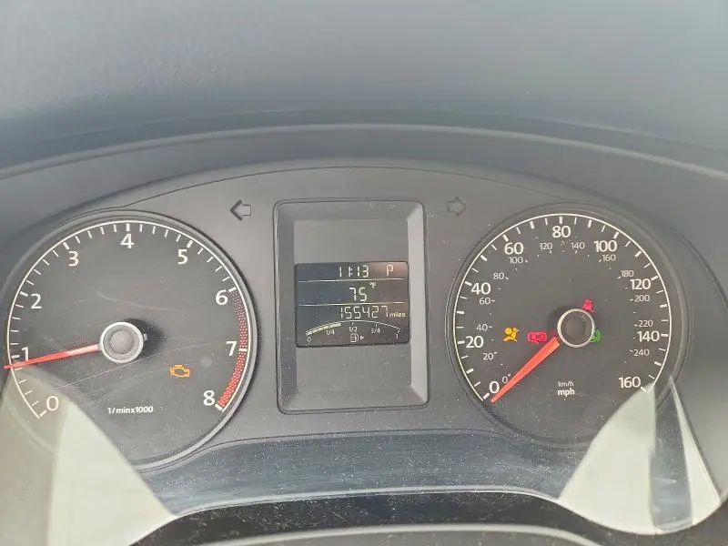 2011 VOLKSWAGEN JETTA SE  