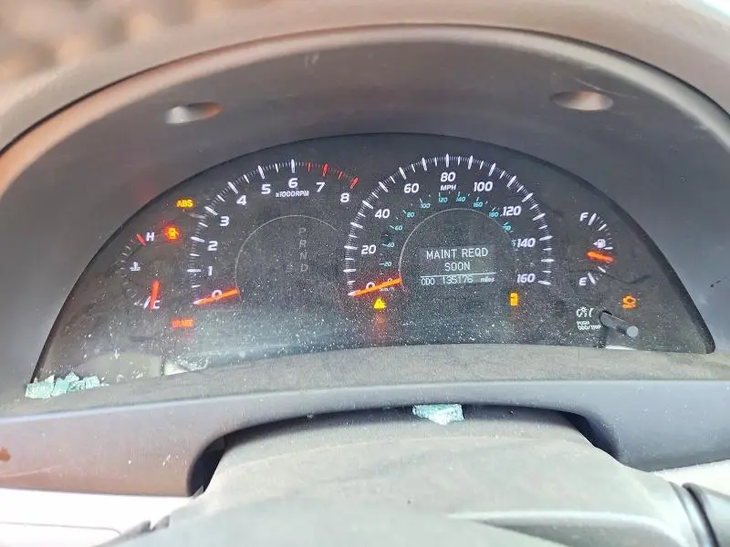 2011 TOYOTA CAMRY LE V6  
