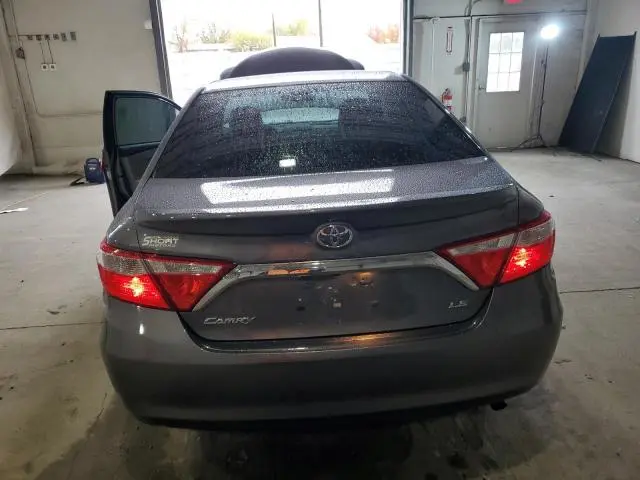 2015 TOYOTA CAMRY LE  