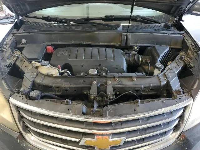 2014 CHEVROLET TRAVERSE LT  