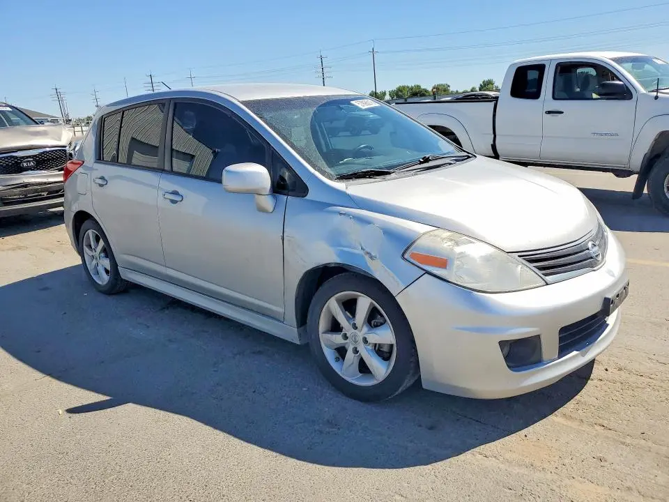 2011 NISSAN VERSA 1.8 S  