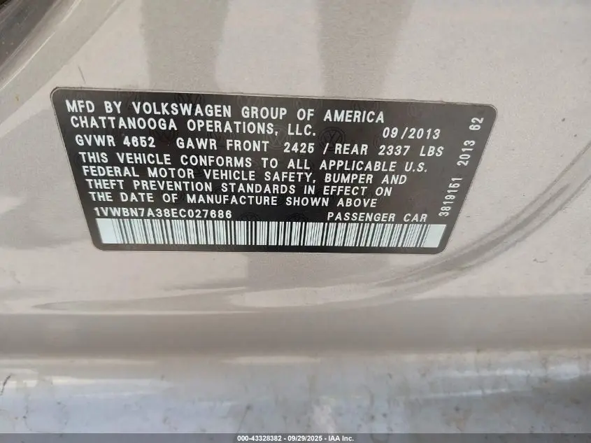 2014 VOLKSWAGEN PASSAT 2.0L TDI SE