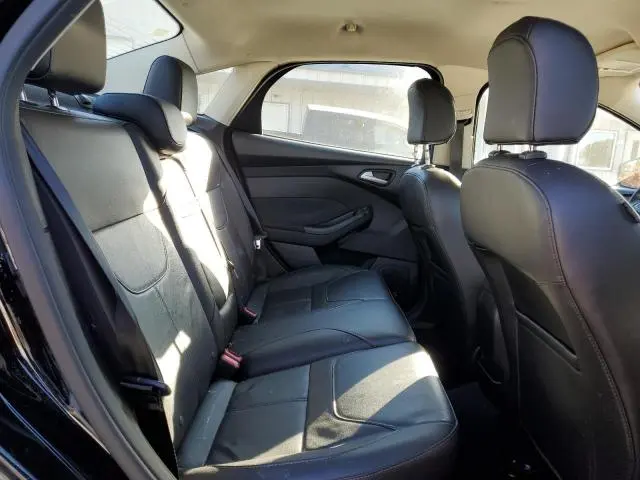 2016 FORD FOCUS TITANIUM  