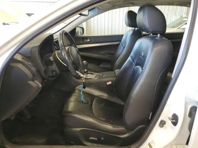 2013 INFINITI G37   
