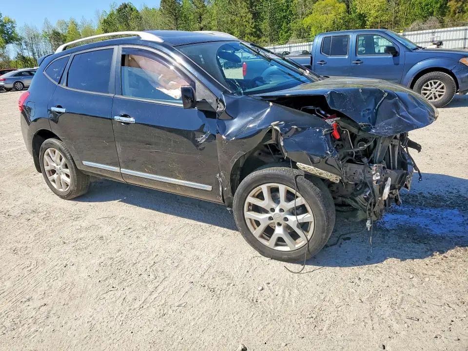 2012 NISSAN ROGUE S  