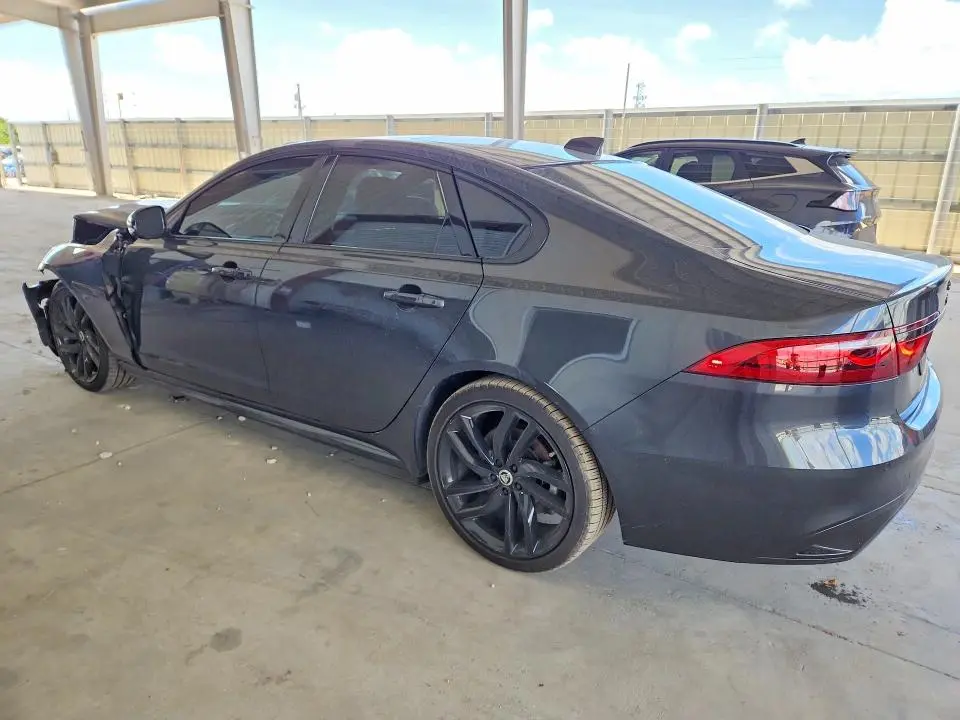 2024 JAGUAR XF R-DYNAMIC SE  