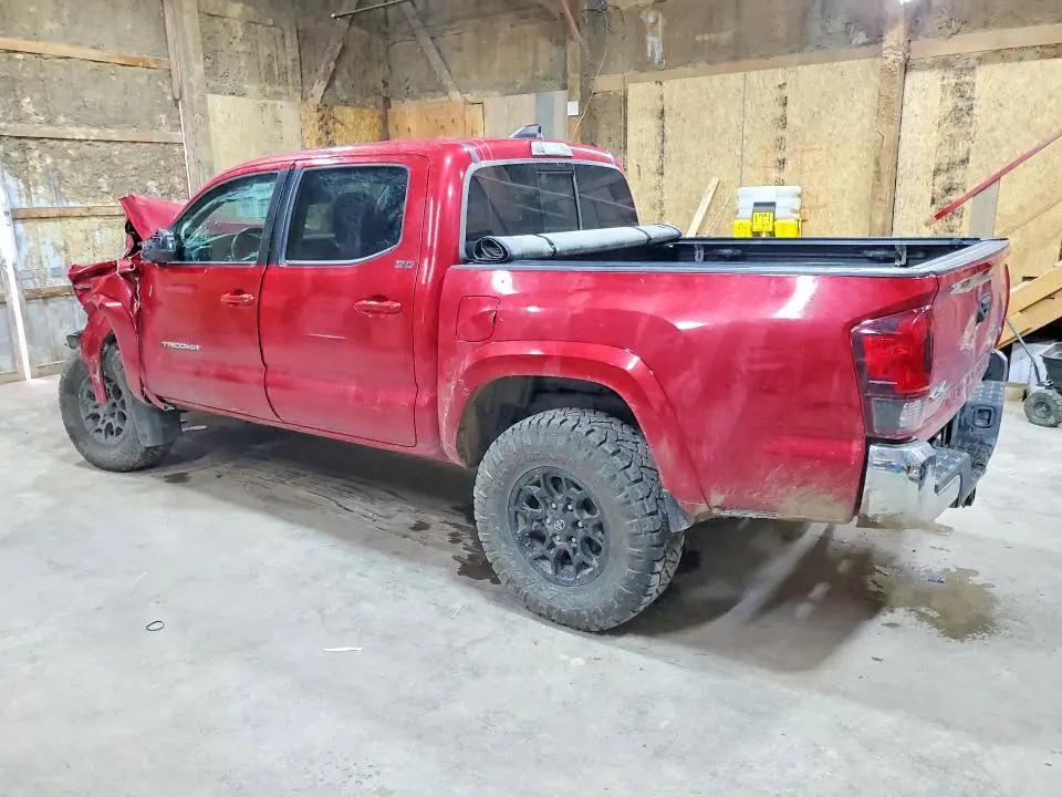 2020 TOYOTA TACOMA SR5 V6  