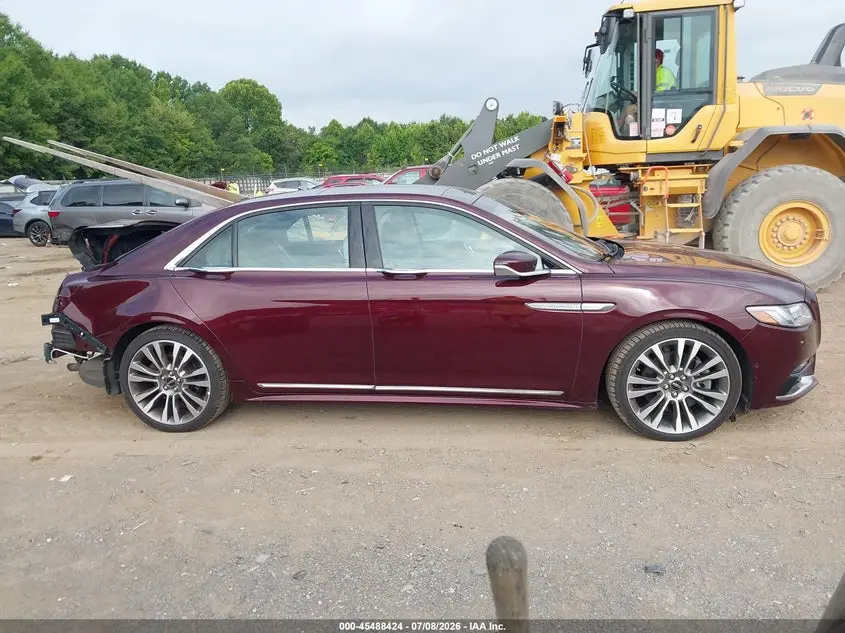 2017 LINCOLN CONTINENTAL RESERVE