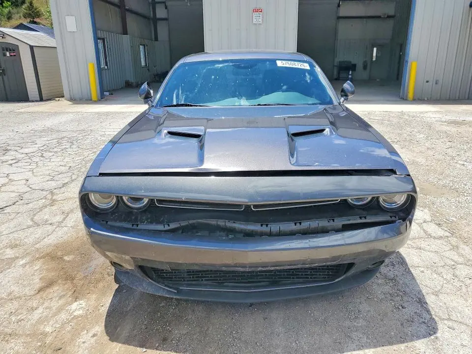 2015 DODGE CHALLENGER SXT  