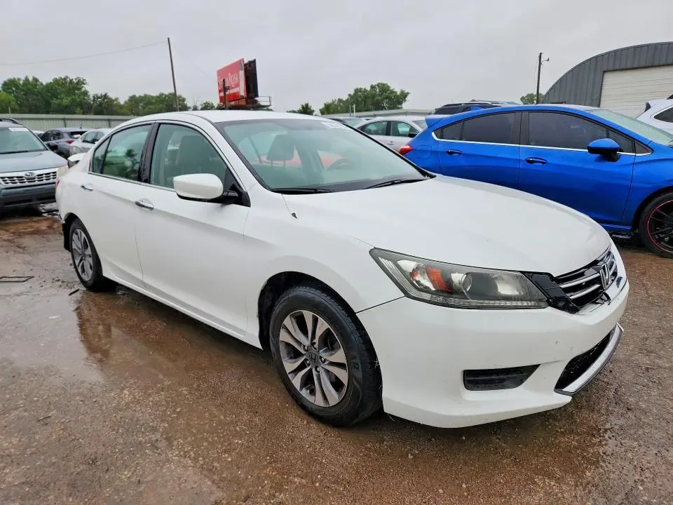 2015 HONDA ACCORD LX  