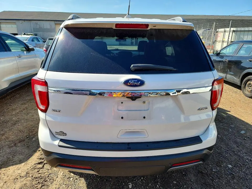 2019 FORD EXPLORER XLT  