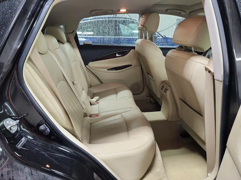 2016 INFINITI QX50 BASE  