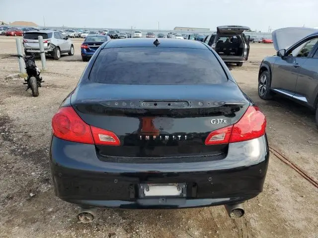 2010 INFINITI G37   