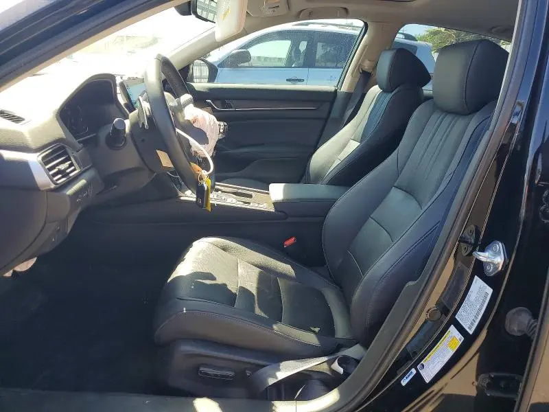 2022 HONDA ACCORD TOURING HYBRID  