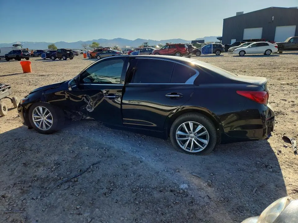 2015 INFINITI Q50 PREMIUM  