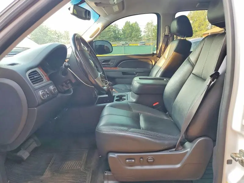 2013 CHEVROLET TAHOE K1500 LT  