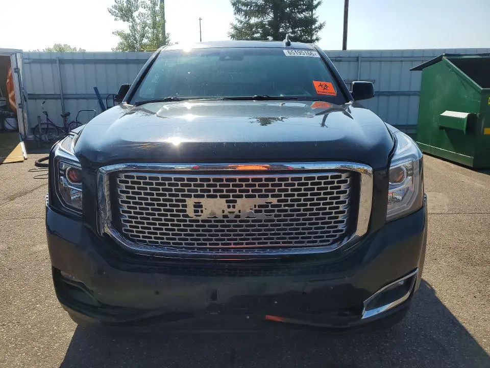 2017 GMC YUKON XL DENALI  
