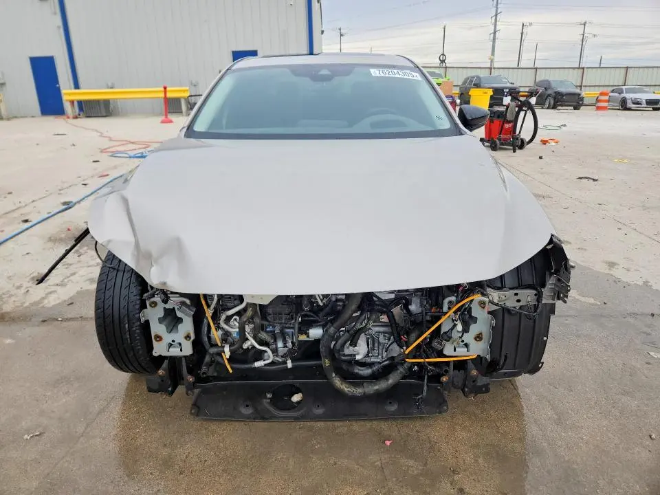 2022 MAZDA 3 PREMIUM PLUS  
