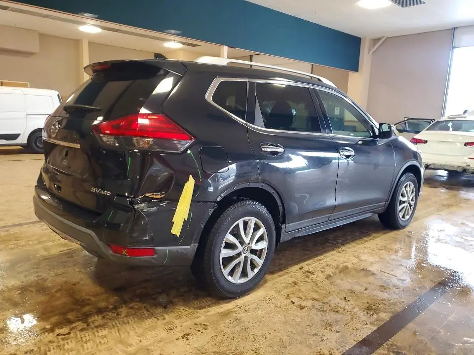 2017 NISSAN ROGUE SV  