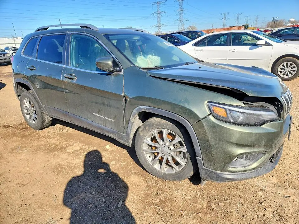 2019 JEEP CHEROKEE LATITUDE PLUS  