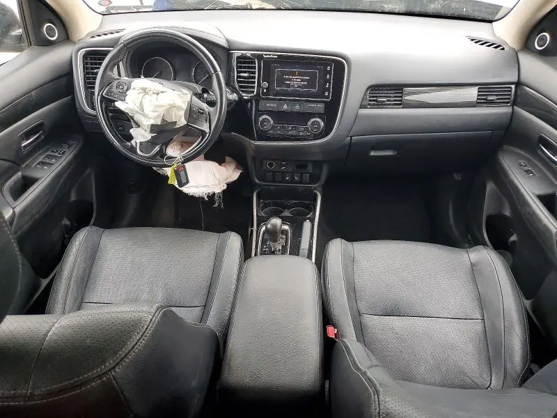 2018 MITSUBISHI OUTLANDER SE  