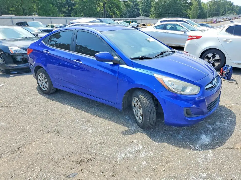 2013 HYUNDAI ACCENT GLS  