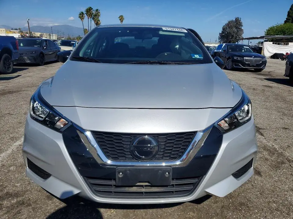 2020 NISSAN VERSA S  