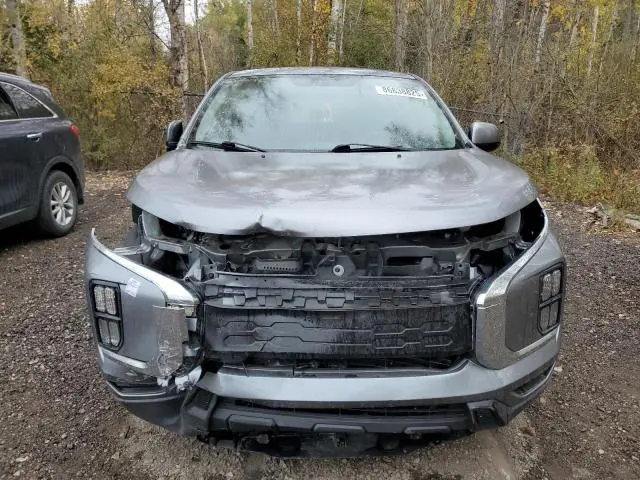 2022 MITSUBISHI RVR ES