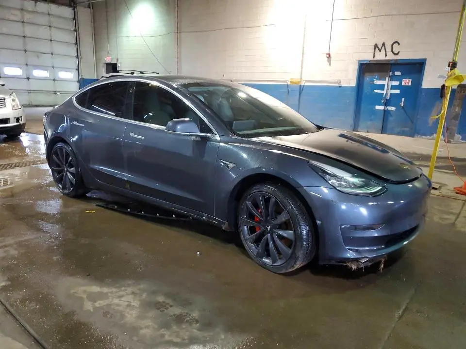 2020 TESLA MODEL 3   