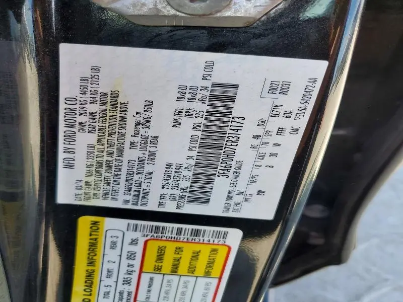 2014 FORD FUSION SE  