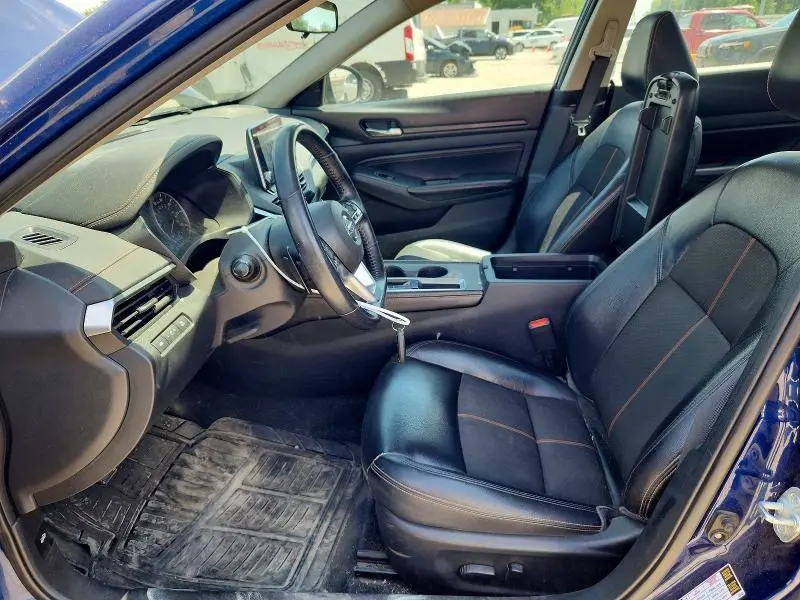 2020 NISSAN ALTIMA SR  
