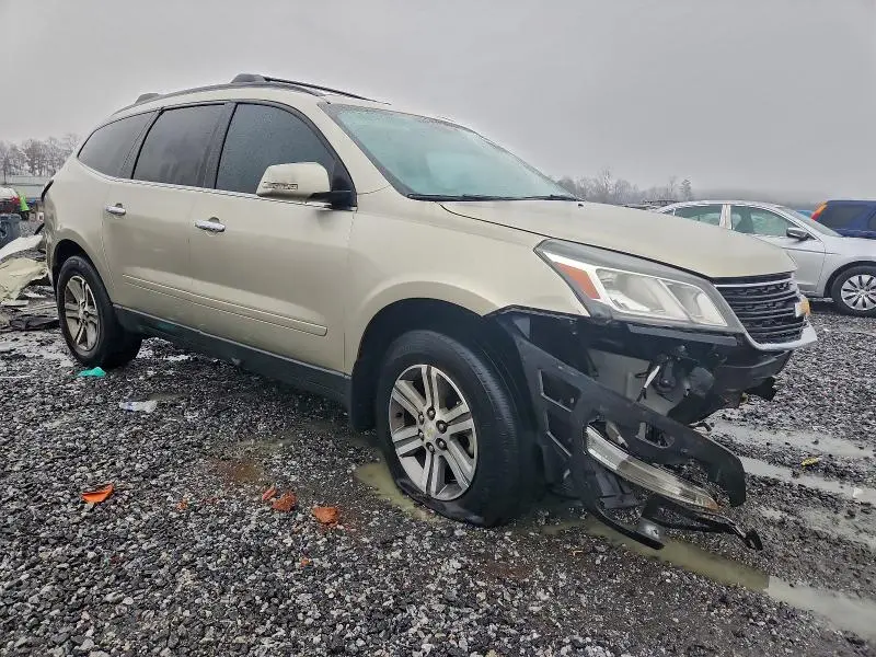 2017 CHEVROLET TRAVERSE LT  