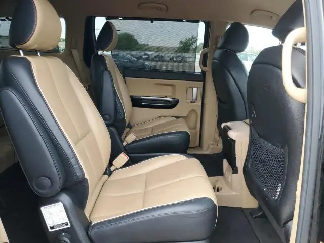 2018 KIA SEDONA EX