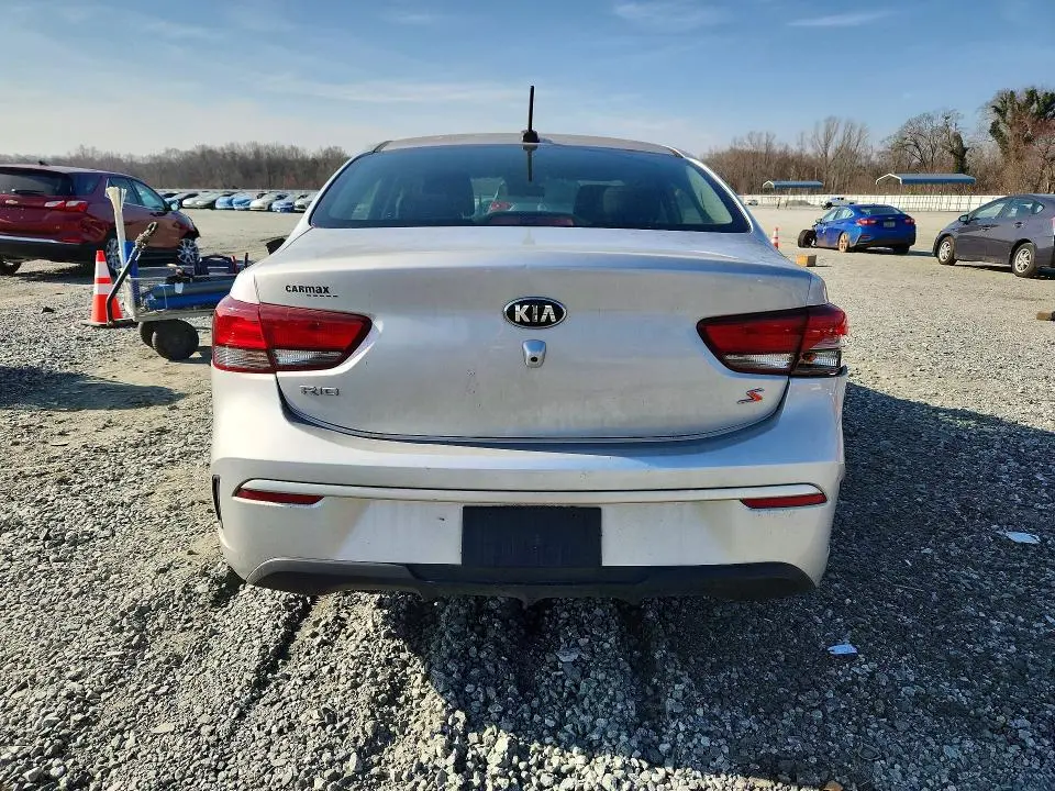 2021 KIA RIO S  