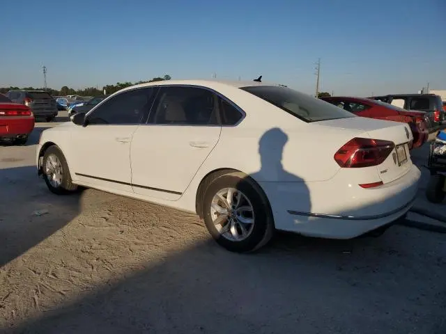 2017 VOLKSWAGEN PASSAT S  