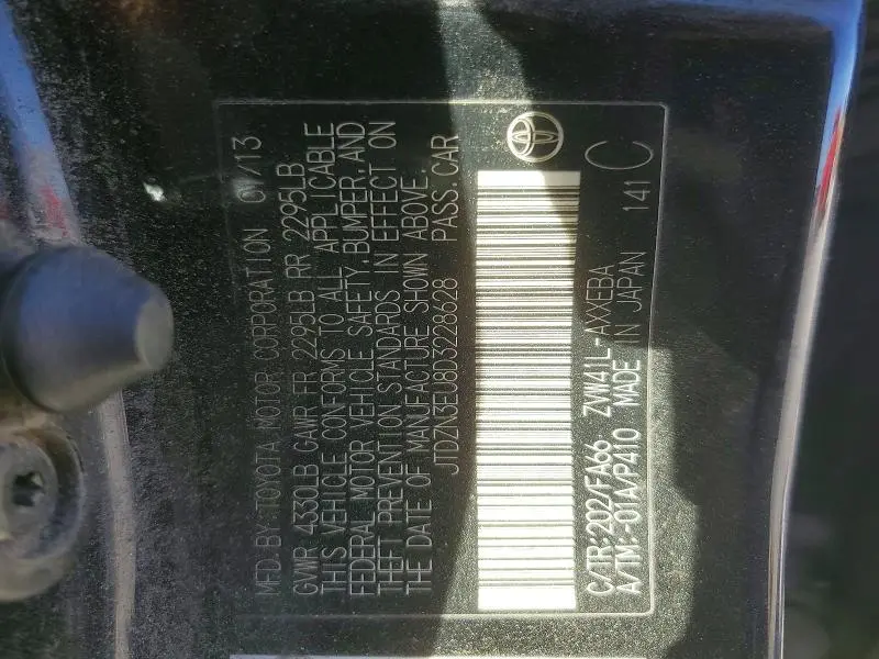 2013 TOYOTA PRIUS V TWO  
