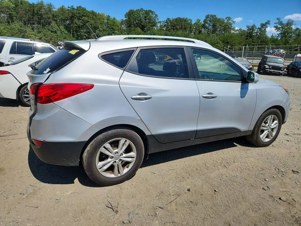 2013 HYUNDAI TUCSON GLS  