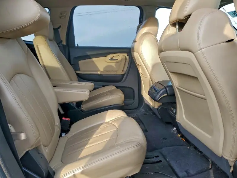 2011 CHEVROLET TRAVERSE LTZ  