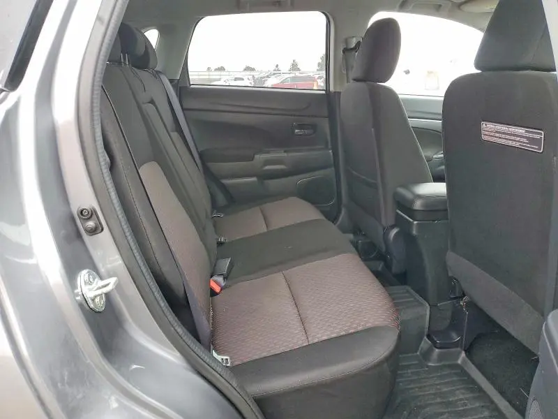 2018 MITSUBISHI OUTLANDER SPORT ES  