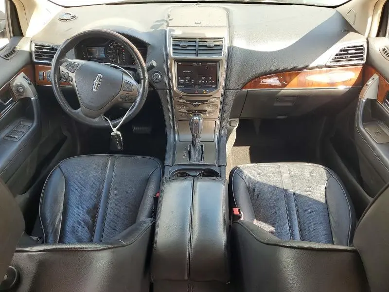 2011 LINCOLN MKX   