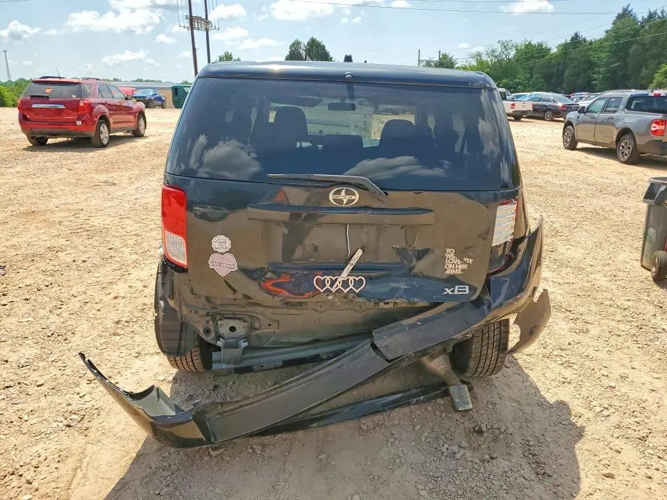 2013 SCION XB   