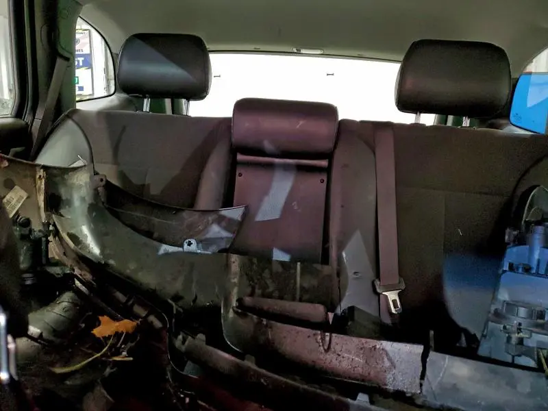 2012 HYUNDAI SANTA FE SE  