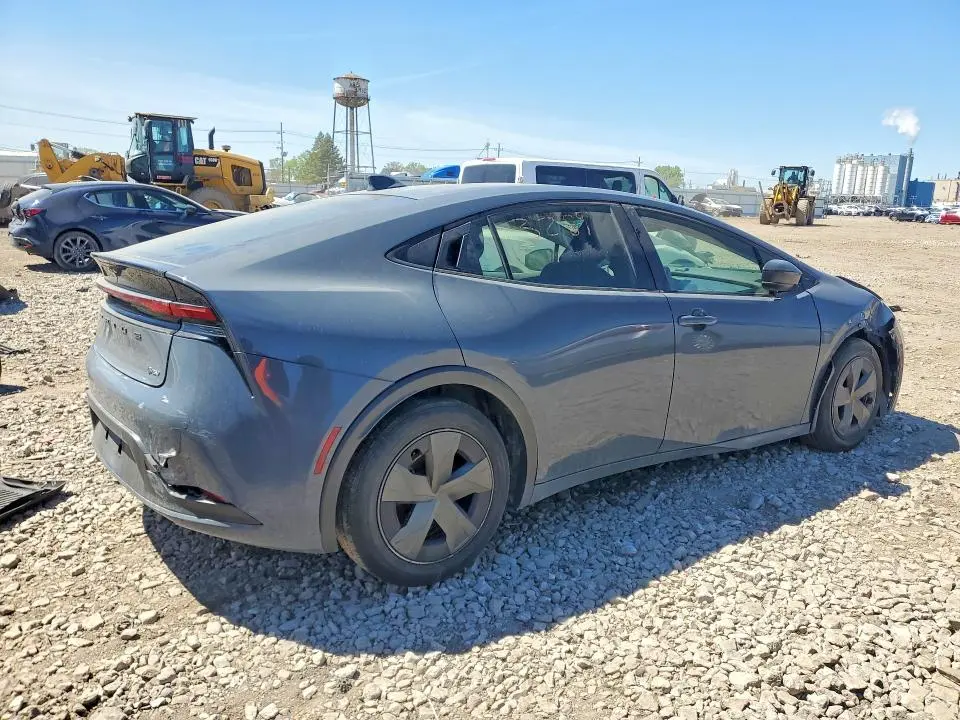 2023 TOYOTA PRIUS LE  