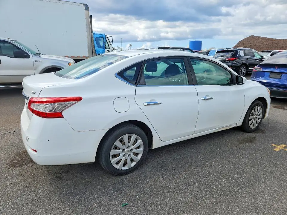 2015 NISSAN SENTRA SV  
