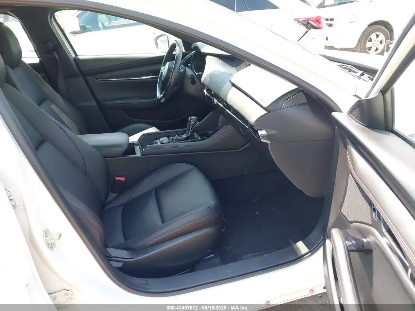 2021 MAZDA MAZDA3 HATCHBACK PREFERRED