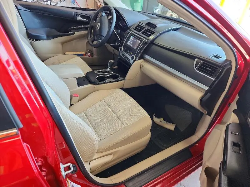 2012 TOYOTA CAMRY LE  