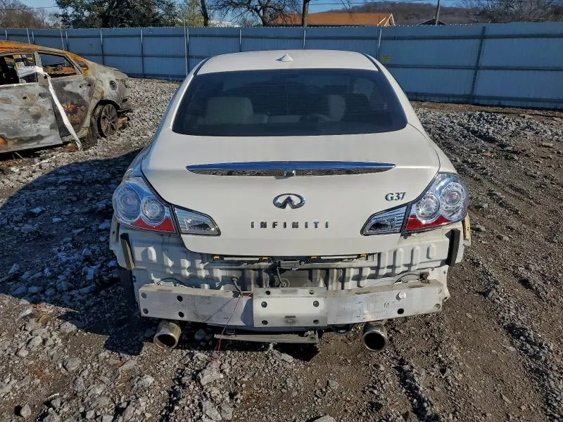 2013 INFINITI G37 BASE  
